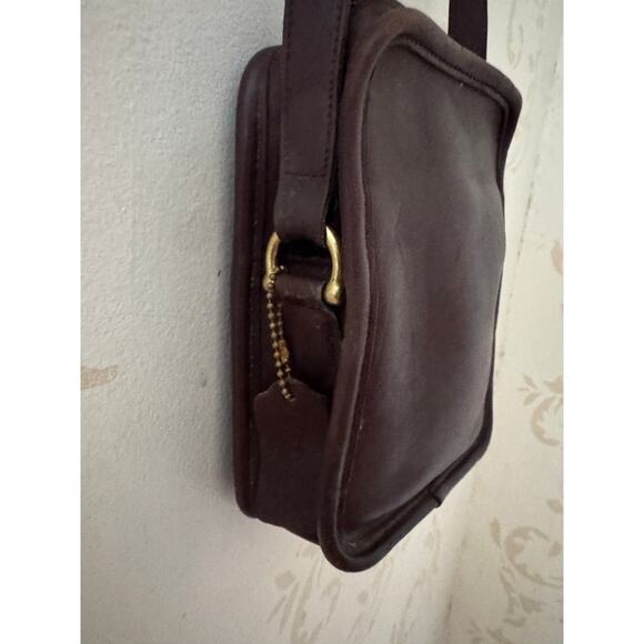 Vintage Coach Crossbody Brown Camera Leather Handbag 9973 - Picture 2 of 6